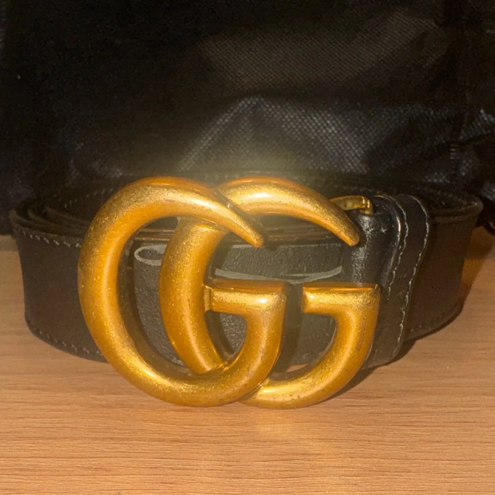 Gucci Black Leather Belt with Gold‎ Double G Buckle